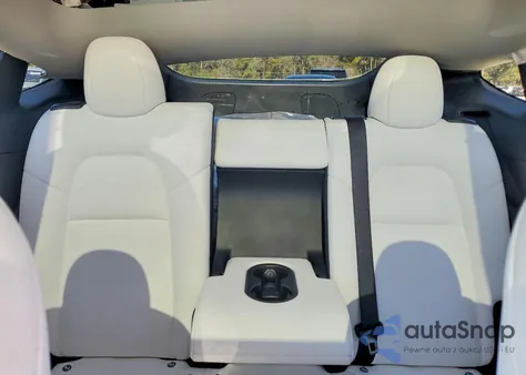 2020 Tesla Model Y z USA, uszkodzony, nr VIN 5YJYGDEE2LF018970